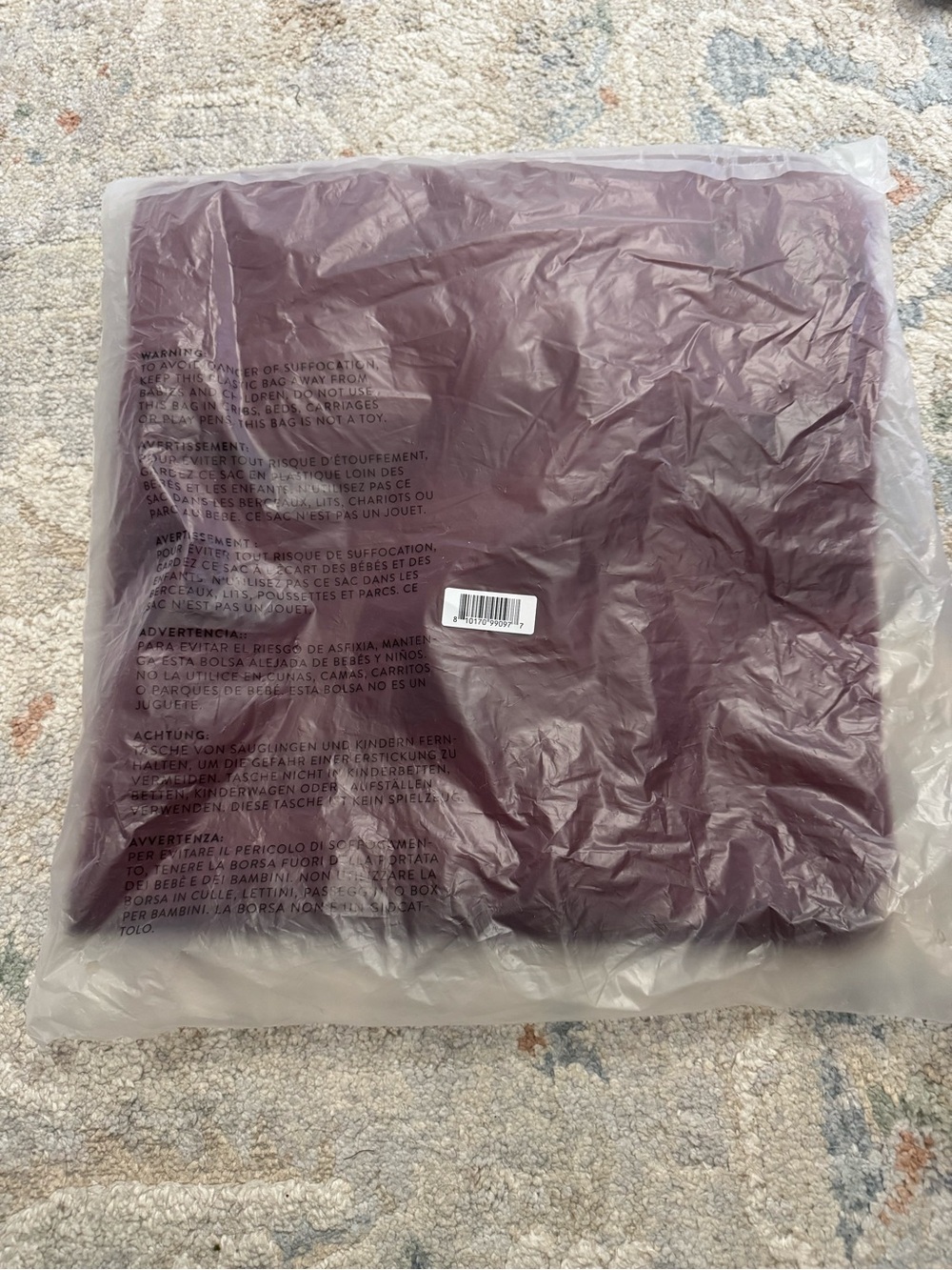 BÉIS The Large Check-in Roller Luggage Cover in Burgundy - Picture 6 of 6